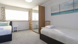 3 bedrooms