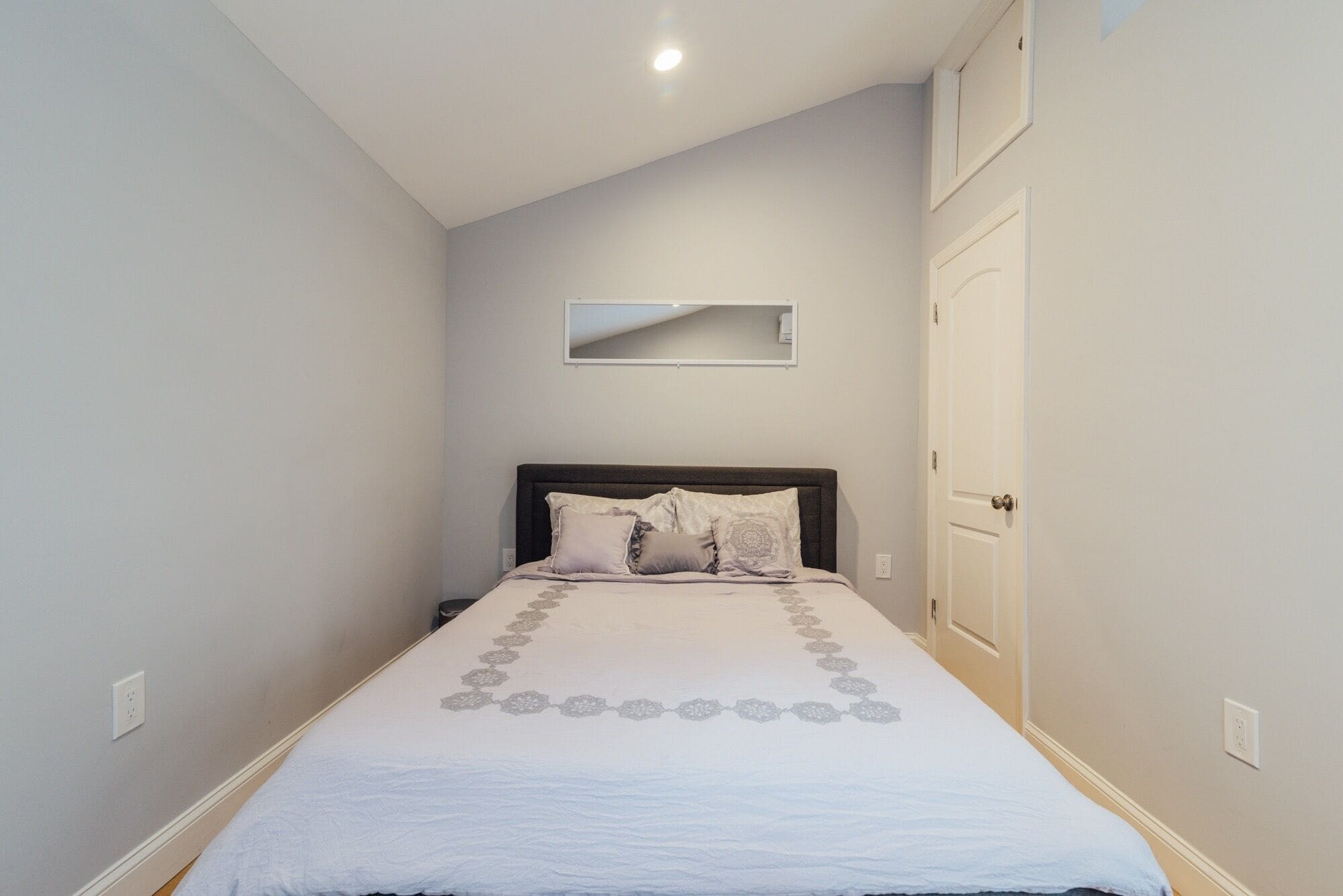 Sparkling Guesthouse in Newark, United States