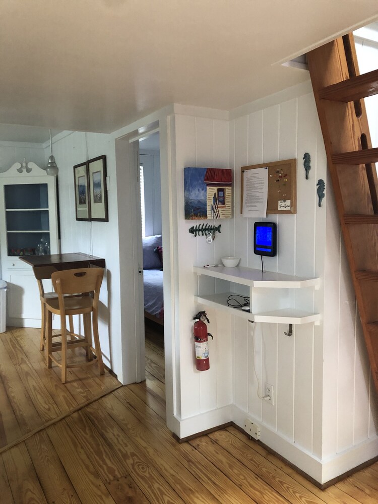 Waterview Cottage in Morehead City