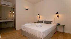 1 bedroom, iron/ironing board, Internet, linens