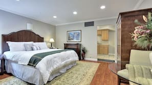 In-room safe, iron/ironing board, free WiFi