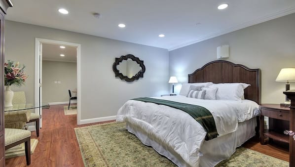In-room safe, iron/ironing board, free WiFi
