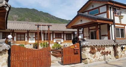 Danyang Sobaeksan Hanok Pension
