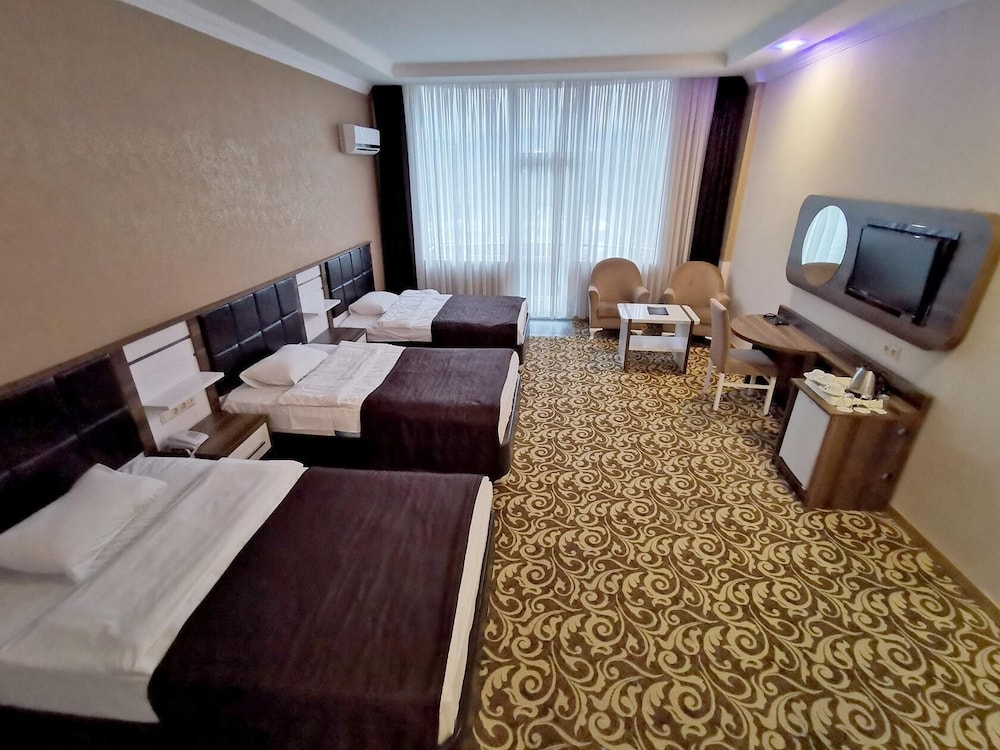 Photo - Grand Georgian Palace