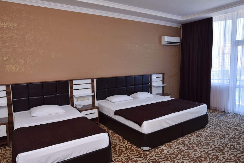 Photo - Grand Georgian Palace