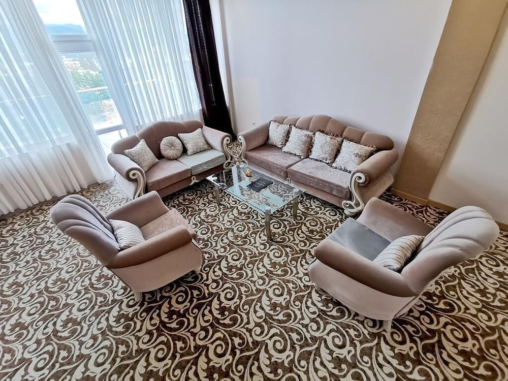 Photo - Grand Georgian Palace