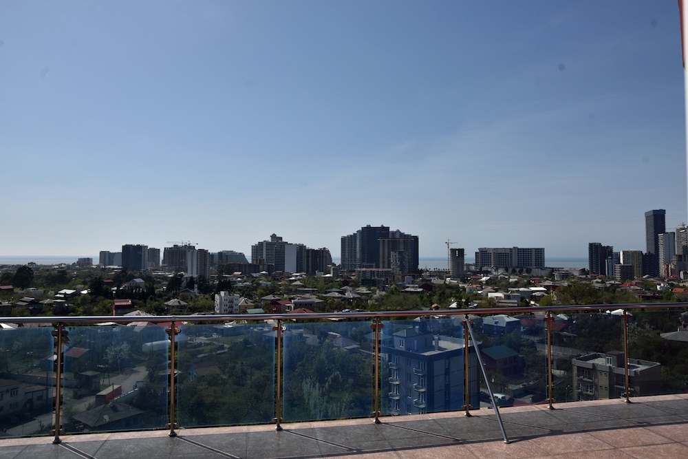 Photo - Grand Georgian Palace