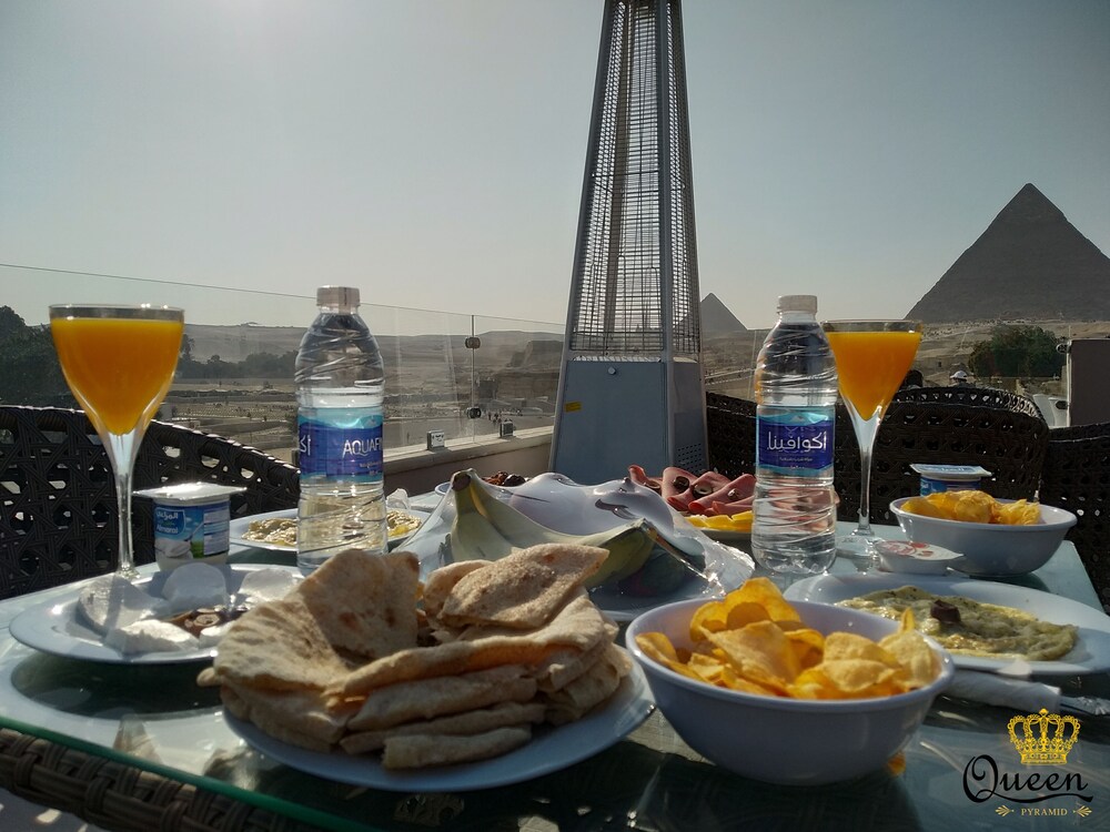 Photo - Queen cleopatra Pyramids Hotel