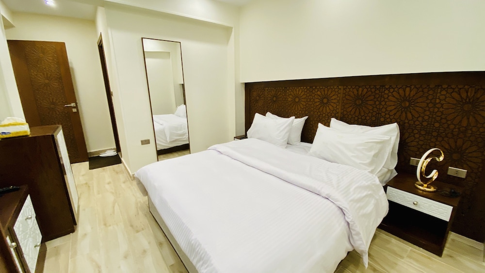 Photo - Queen cleopatra Pyramids Hotel