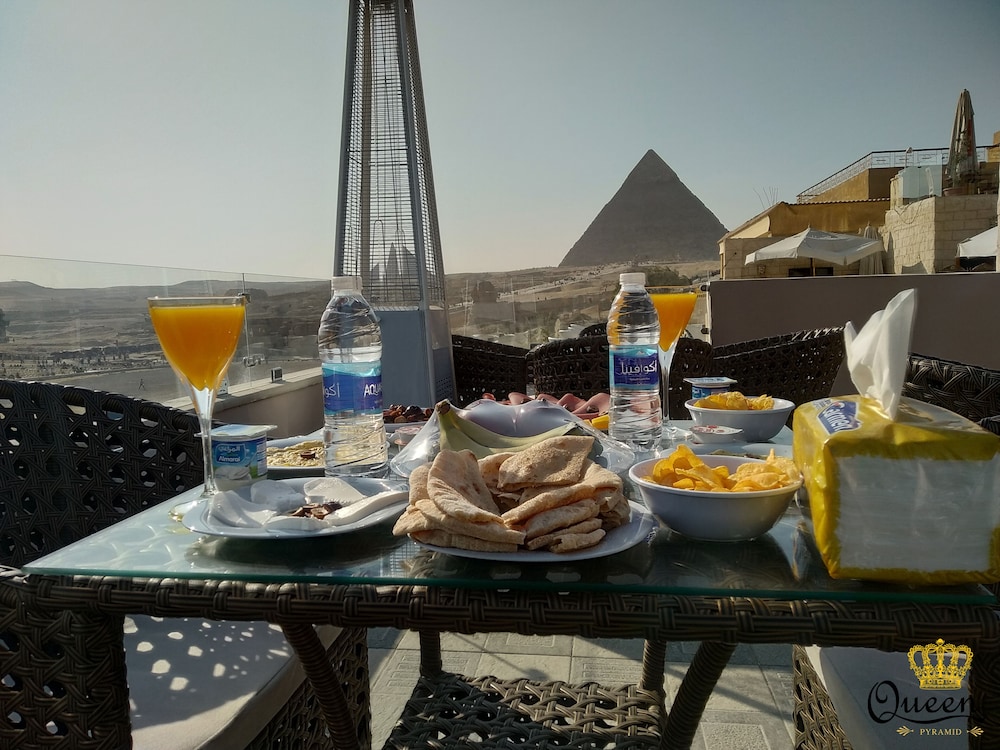 Photo - Queen cleopatra Pyramids Hotel