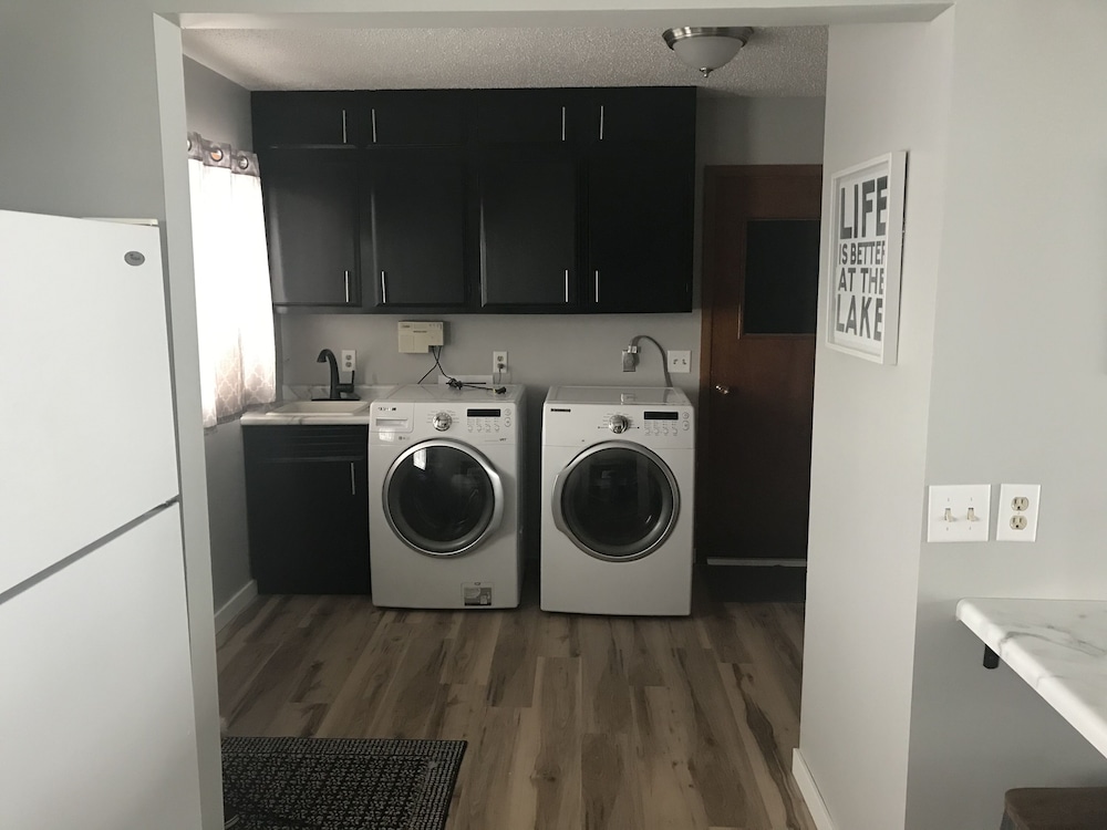 Oak & Arrow Cabin On Bluedog Lake, Waubay Hunting, Fishing, Vacation