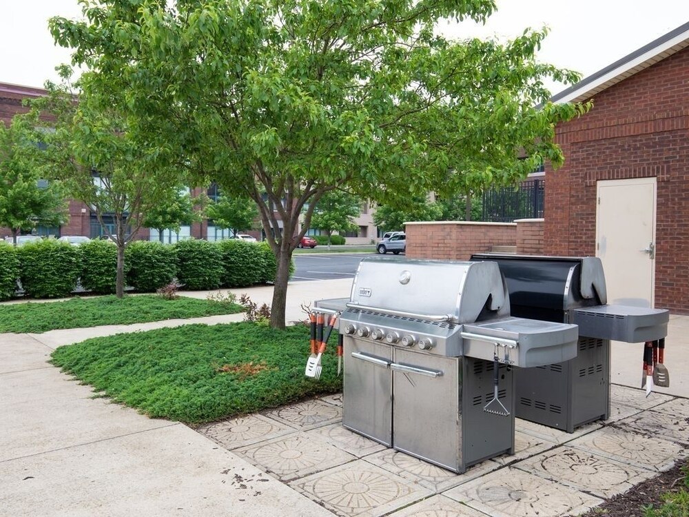 Beautiful Waterfront Getaway for Four!