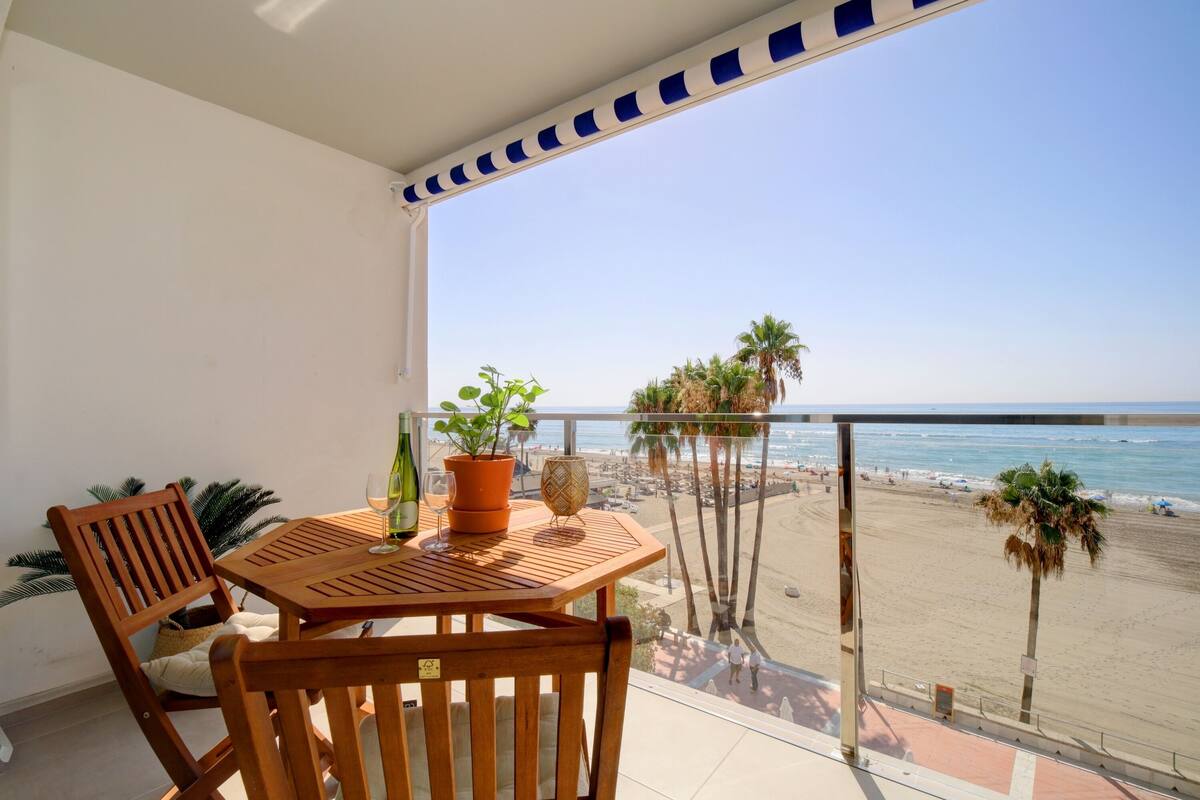 Fantastic Recently Renovated Apartment On The Promenade Of Estepona 21 Room Prices Deals Reviews Expedia Com