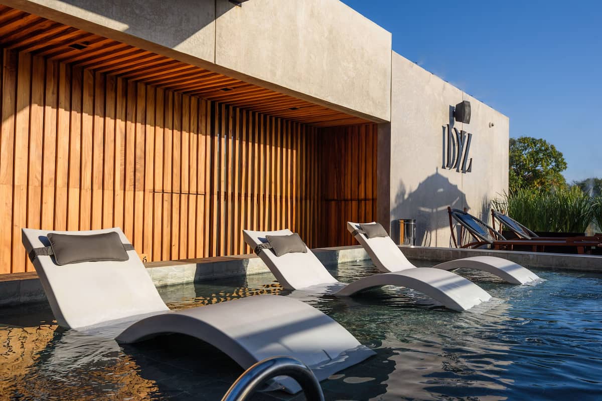 best hotels in merida mexico | diez diez collection merida hotel | ten ten merida | 10 10 merida, rooftop pool
