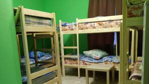 Iron/ironing board, bed sheets