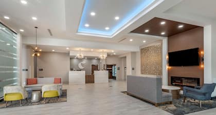 Comfort Suites Greenville Airport