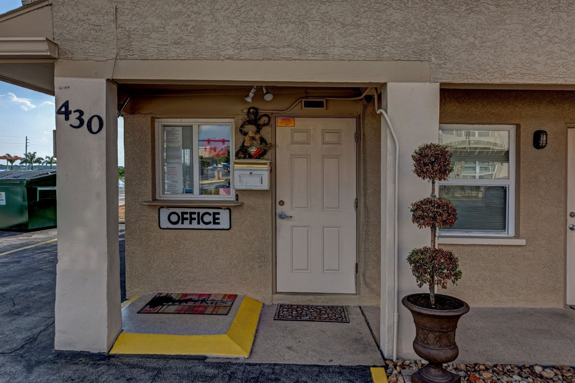 Aladdin Motel