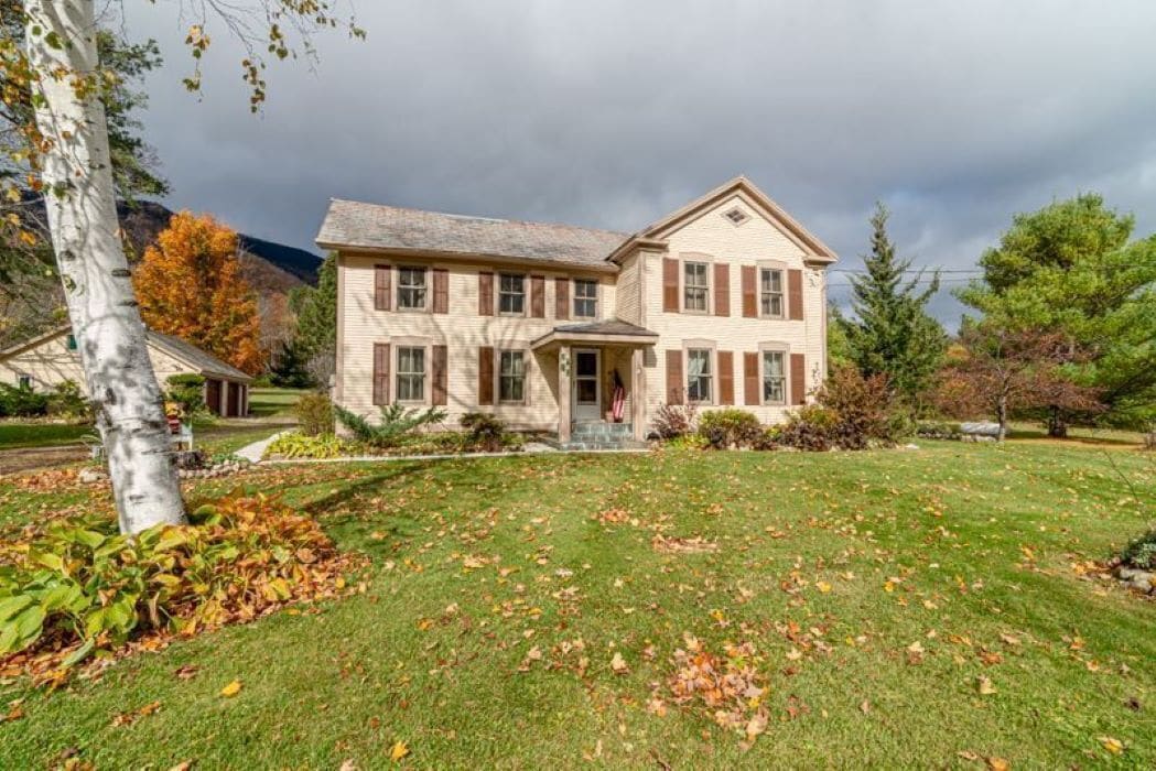 Spectacular Equinox Mountain Views in Bennington, United States
