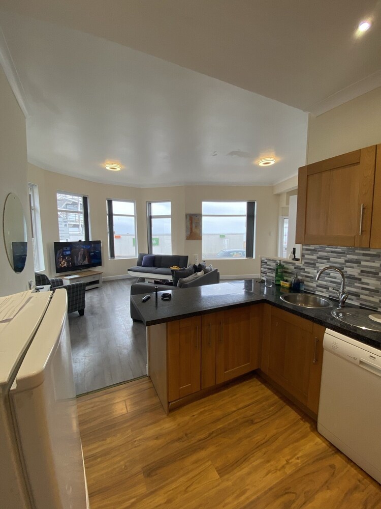 Redcar Sea View Apartments Deals & Reviews (Redcar, GBR) Wotif