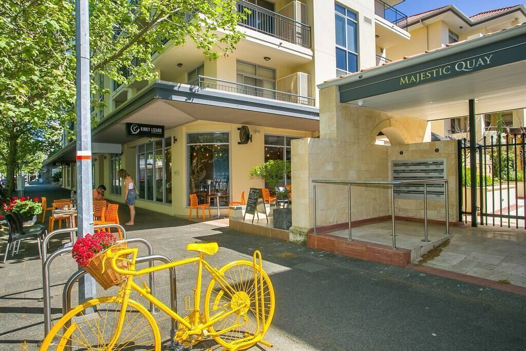 Boho Luxe Studio. Pool + Wifi + Free Parking. Walk to Optus Stadium