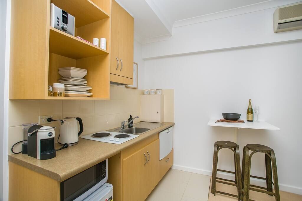 Boho Luxe Studio. Pool + Wifi + Free Parking. Walk to Optus Stadium