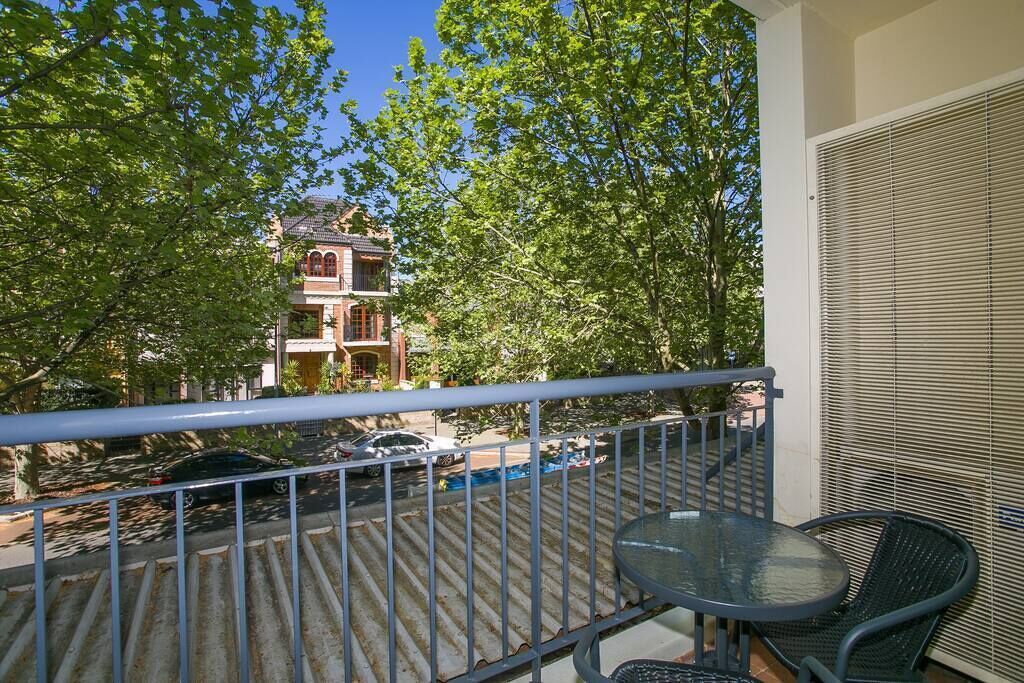 Boho Luxe Studio. Pool + Wifi + Free Parking. Walk to Optus Stadium