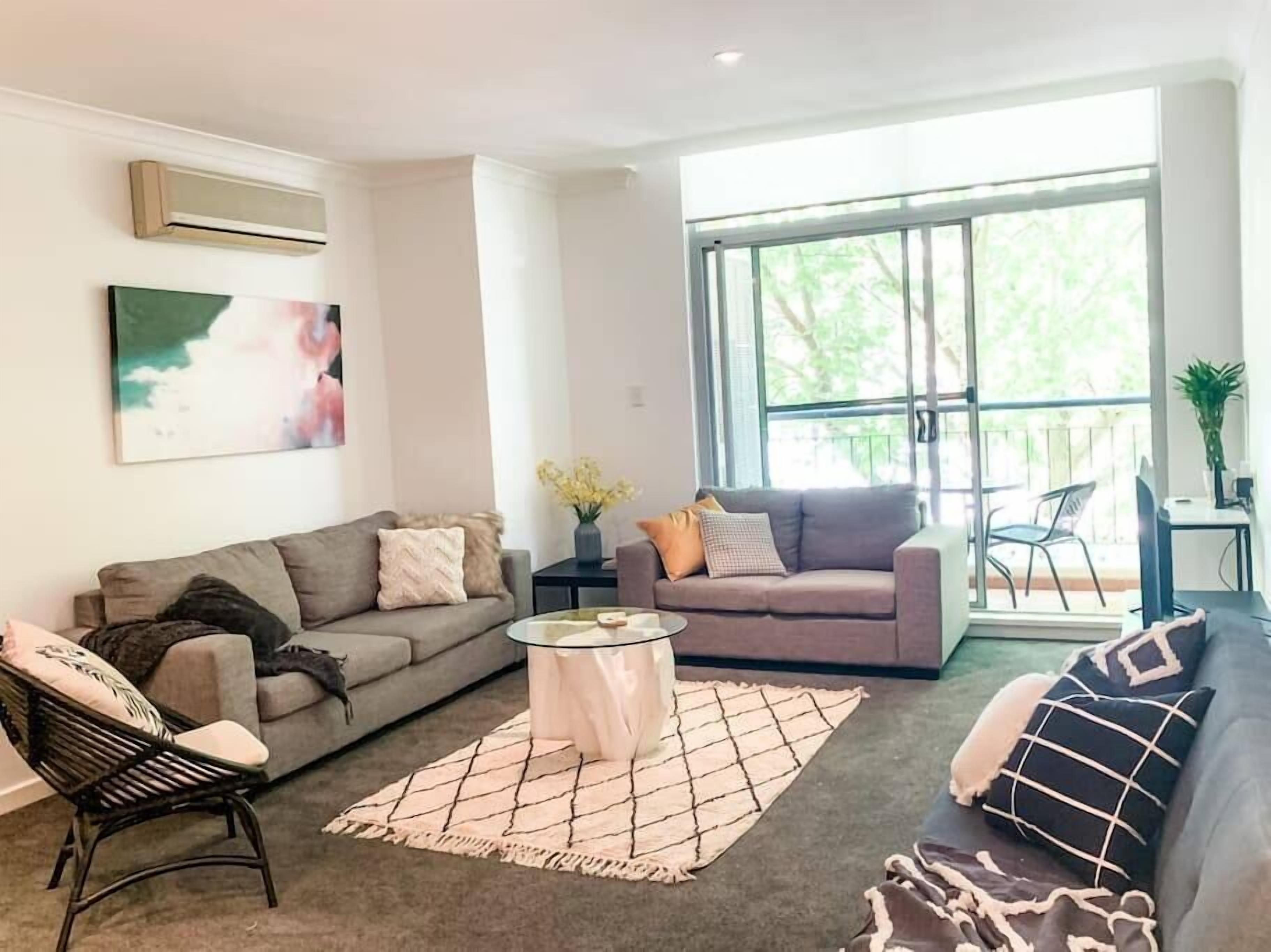 One Bedroom in the Heart of East Perth