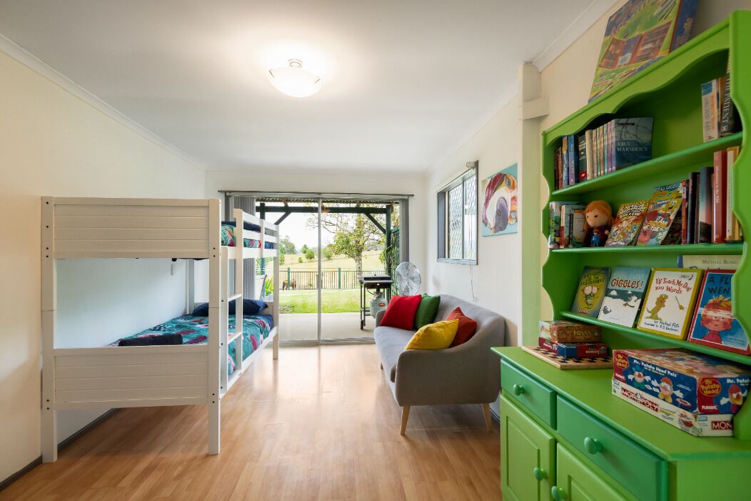 The Bucca Hideaway - Bush & Beach Experience