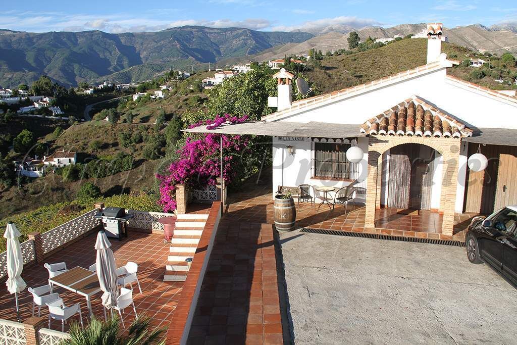 Cortijo Bellavista In Competa Competa Hotelbewertungen 2021 Expedia De