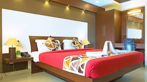 Desk, iron/ironing board, rollaway beds, free WiFi