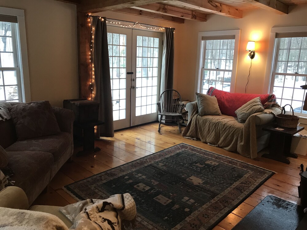 Cozy cottage tucked away in the woods