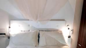 1 bedroom, iron/ironing board, free WiFi