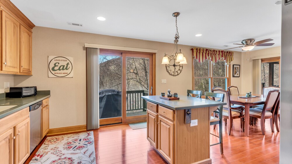 Cabin in the mountains with creek and elk located in Maggie Valley, NC.