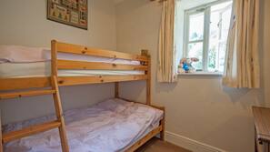 3 bedrooms, WiFi