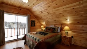 3 bedrooms, iron/ironing board, WiFi, linens