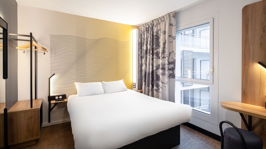 B&B Hotel Paris Meudon Vélizy