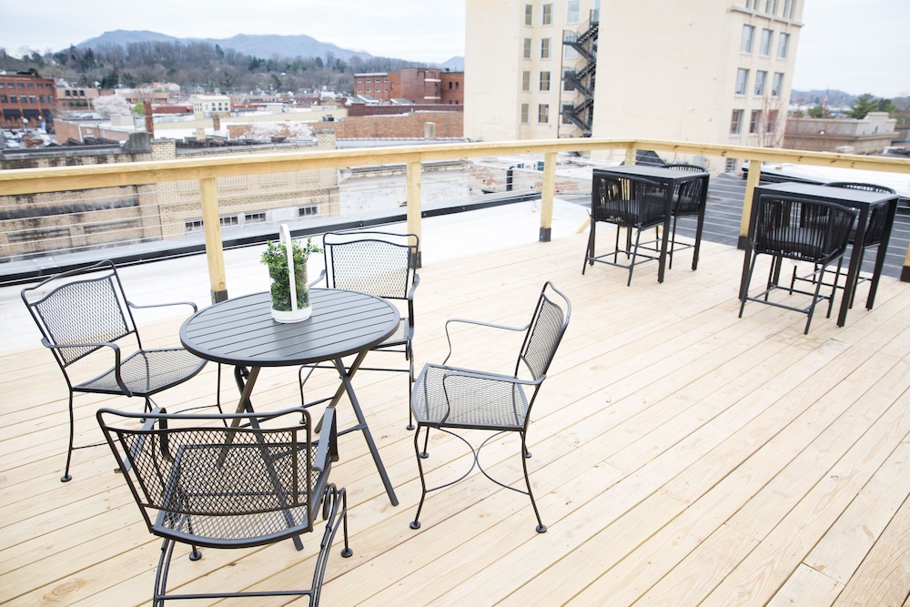 Luxury apartment with a private rooftop deck located in the heart of downtown JC