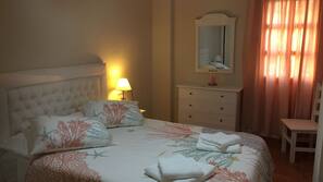 2 Schlafzimmer, Bügeleisen/Bügelbrett, WLAN, Bettwäsche
