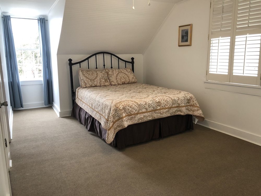 vrbo mardi gras