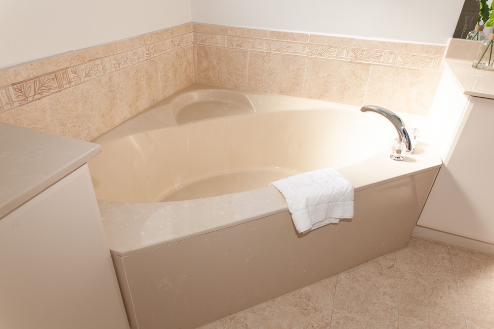 Nice full House 4/3 Miami Lakes area. Close to Miami and Ft Lauderdale. (10 ppl)