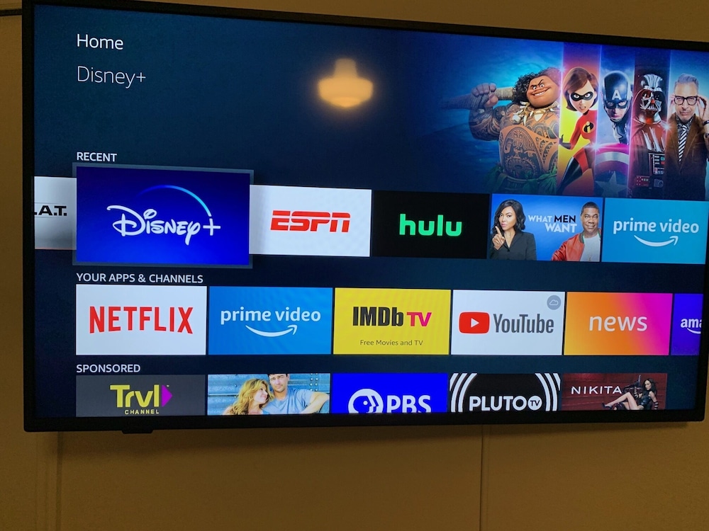 Nice full House 4/3 Miami Lakes area. Close to Miami and Ft Lauderdale. (10 ppl)