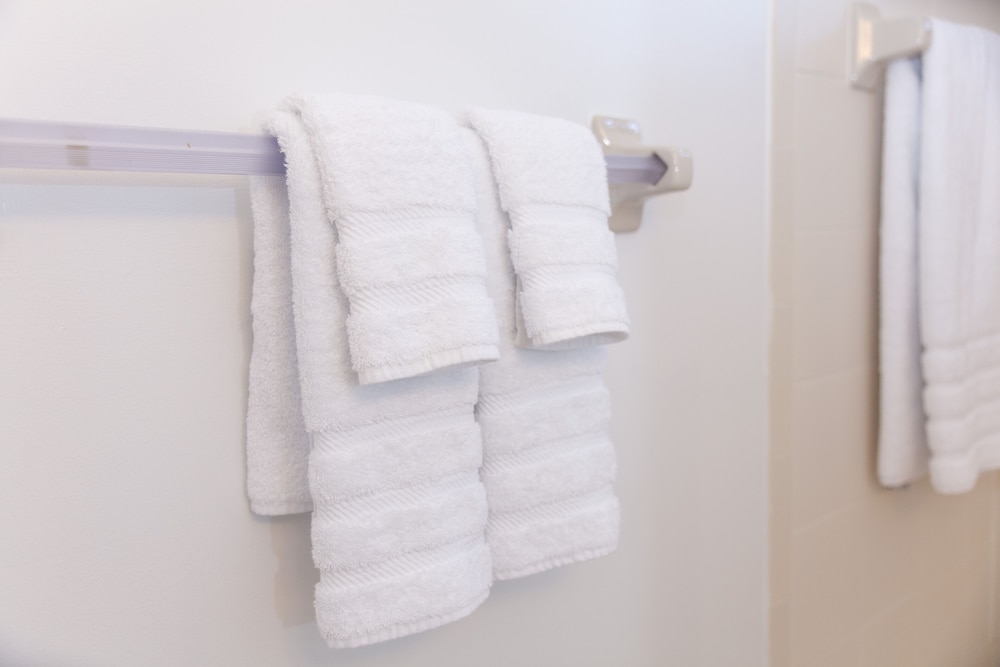 Nice full House 4/3 Miami Lakes area. Close to Miami and Ft Lauderdale. (10 ppl)