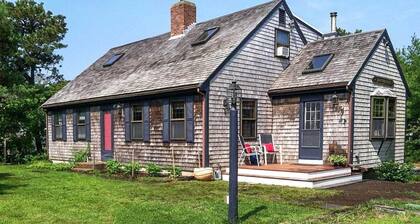 220 Bay View Road - Three Bedroom House