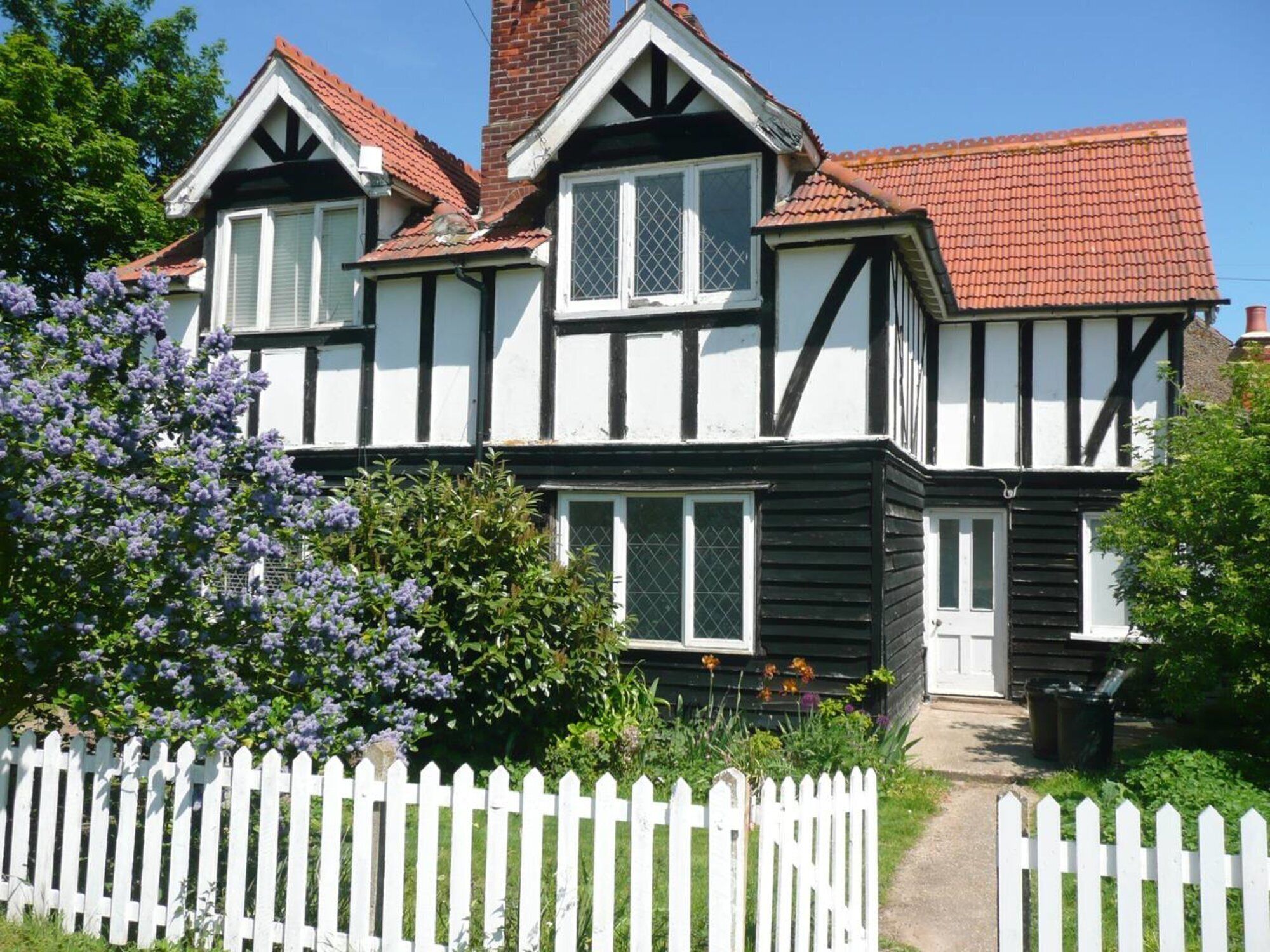 Beehive Cottage / 2-bed Home on Osea Island, Essex: 2021 ...