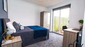5 bedrooms