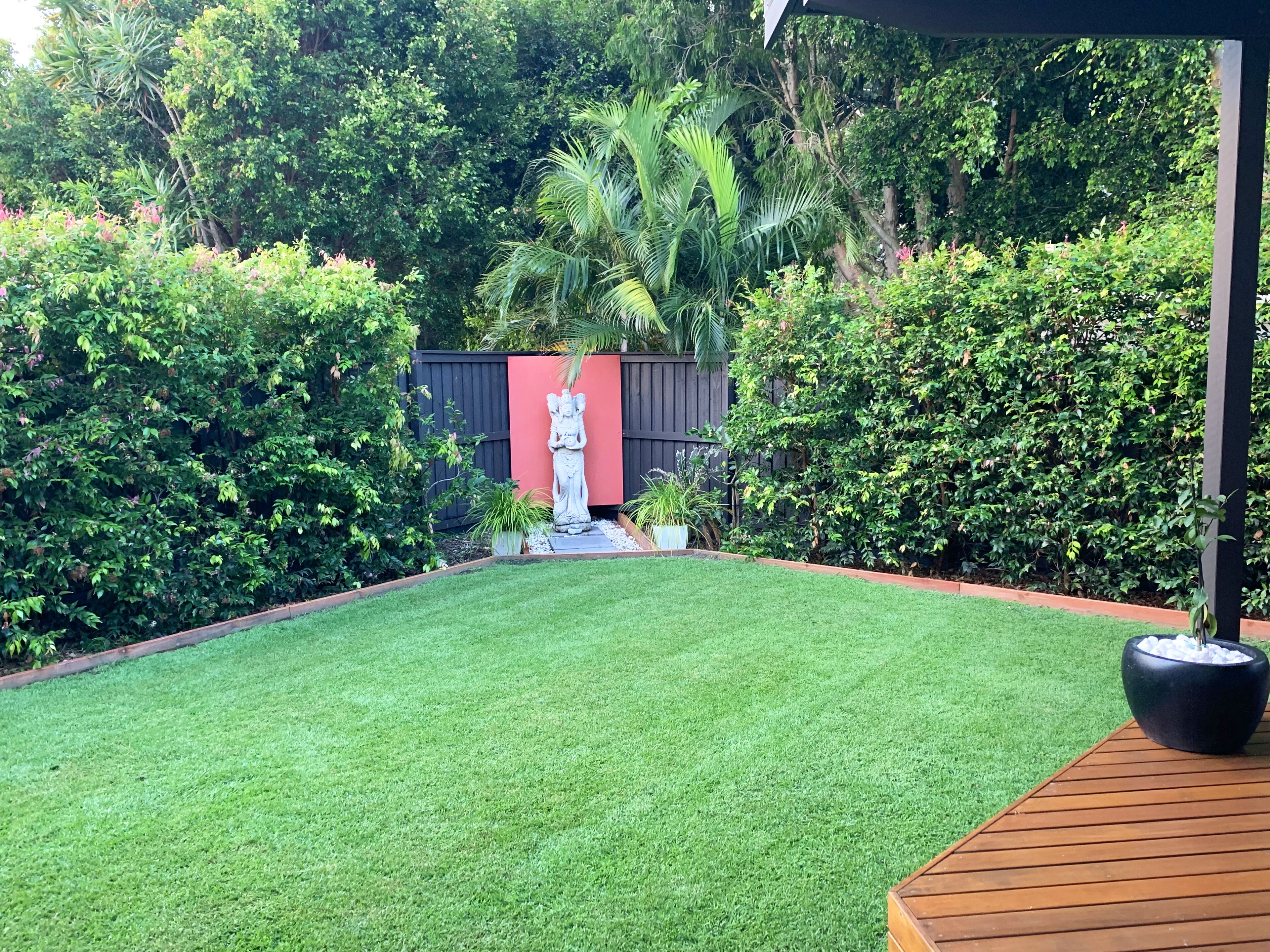 Large 2 Story Home With Modern Charm and 4 Beds