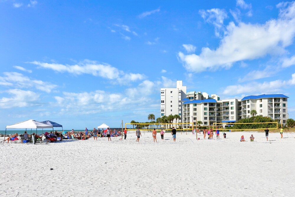 Caprice of St Pete Beach 101 2BR 2BA