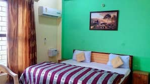 Individually furnished, free WiFi, linens