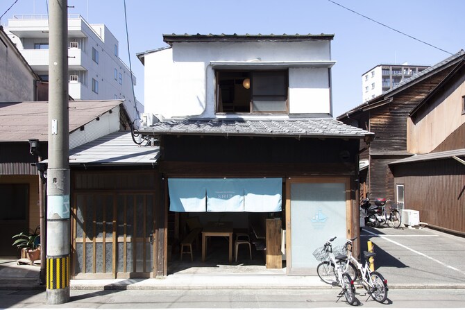 Fukuoka Guesthouse Ship Hostel 22 Room Prices Deals Reviews Expedia Com