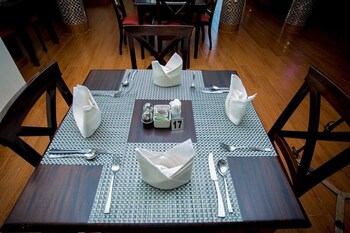 Hotel San Marino Kitui 55 Room Prices Reviews Travelocity